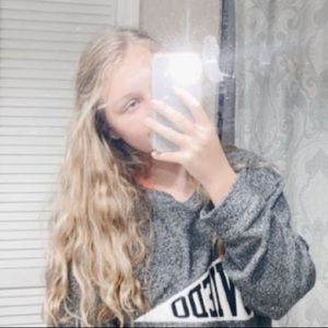 Meet your Posher, Maddie